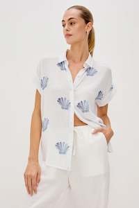 Rails: Rails Jamie Short Sleeve Shirt - Blue Seashells