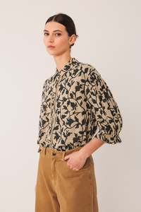 Indi & Cold Camisa Beige Shirt