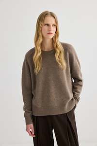 Knitwear: Laing Cocoa Cashmere Oversized Crew