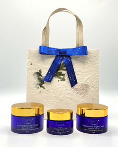 Christmas Gift Collection: Natural Beauty Ultimate Nourishment