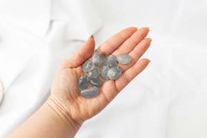 Throat Chakra: Celestite Tumblestones