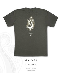 Clarke Design – MANAIA souvenir adult tee – Clarke Design