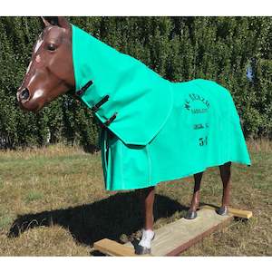 Horse Rug: Clarke McKenzie 18oz Canvas Neck Rug Wool Lined