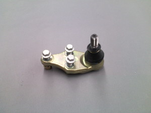 Products: Lower Link Joint - Front - Freelander Classic 4x4 Parts