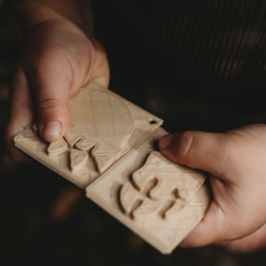 Celebrate: Kinfolk & Co Dinosaur Foot Print Eco Stamp Set