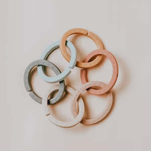 Bath Toys: Essential Silicone Links 6 Pack