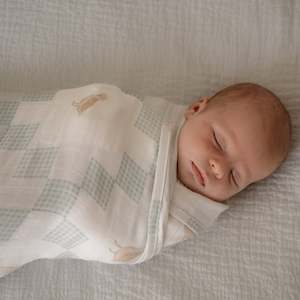 Bedding: Pop Ya Tot Goosey Gander Swaddle Wrap