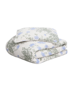 Sleep: Garbo&Friends Plumbago Muslin Bed Set Cot