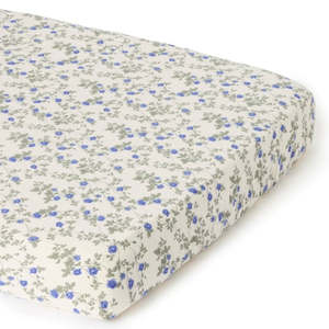 Bedding: Garbo&Friends Dainty Muslin Changing Mat Cover/Bassinet Fitted Sheet
