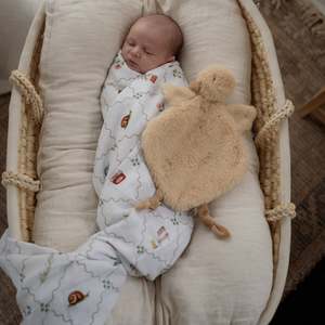 Bedding: Pop Ya Tot Cottage Picnic Swaddle