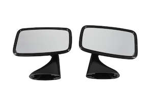 Black exterior mirrors
