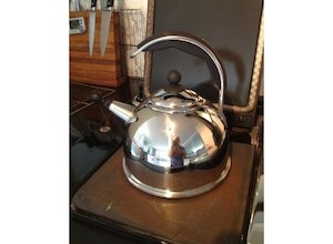 Products: Aga Kettle Stainless
