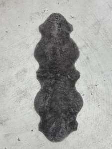 Wholesale: Grey Short Wool Double