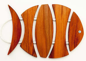 Tablemat: Big Fish Rimu Pot Stand