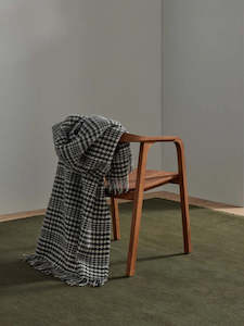 Weave Home: Weave Helmsdale Throw in Midnight