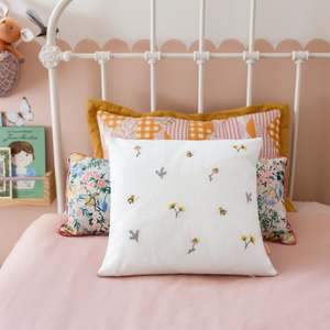 Bees and Wildflowers Throw Pillow Cover Kit