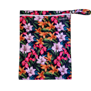 Sale 1: Wet Bags - Lovely Lillies