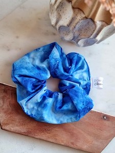 Bows To Toes: Scrunchies - Blue Splash
