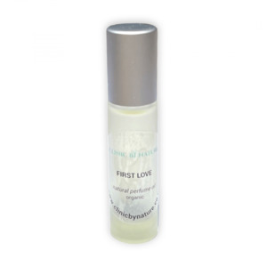 Aromatherapy: Natural perfume “FIRST LOVE”