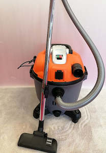 EPIC 35L with Power Socket Wet & Dry