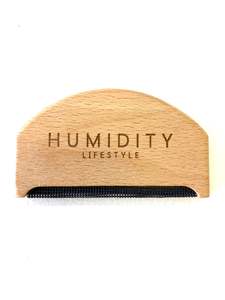 Accessories: Humidity Pilling Comb
