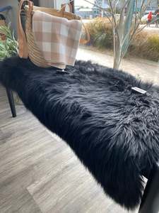 New Zealand Longwool Sheepskin Single rug