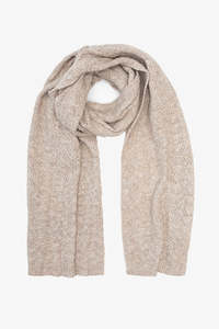 Accessories: Antler Oat Scallop Scarf