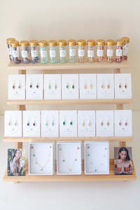 Stands Pouches: 4 Tier Wooden Stand