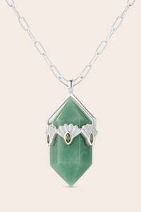 Crystal Necklaces: Aventurine Fantail Necklace - Silver