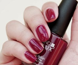 Sexy Reds: CND™ VINYLUX - Decadence #111