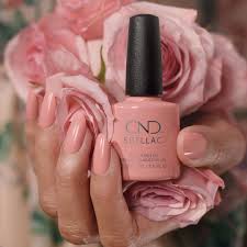Creative Play Polish: CND VINYLUX - Soft Peony #347
