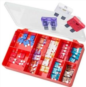 Assorted Kit: Maxi Plug In Blade Fuses Qty 50