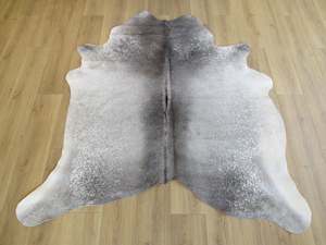 Sale Large Cowhides: Cowhide Medium - Grey SALE