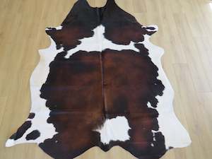 Super Cowhide Red Black - SKU 9481