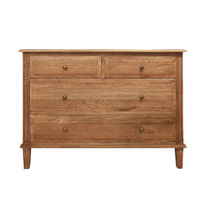 Bedroom Furniture: Hamptons Villa Solid Oak Chest of Drawers - Natural
