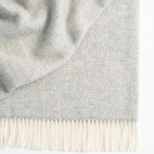 Herringbone Weave Throw - Magnus Grey