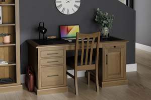 Waihi President's Desk