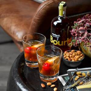 Cocktail Boxes: The Bourbon Old Fashioned Cocktail Box