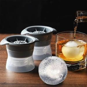 Barware Glassware: Old Fashioned Muddler & Ice Moulds Set