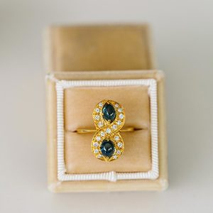 Thea - 18 Carat Gold Diamond & Sapphire Infinity Ring