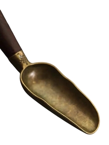 Tea Brewing Accessories: Artisans Tea Scoop
