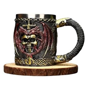Glassware, Cups & Mugs: Armored Skull Mug Creepy - Dragon Warrior Red & Green