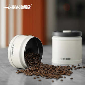Accessories & Tools: MHW-3BOMBER Coffee & Food Manual Vacuum Storage Canister Airtight Container Portable Camping Tool