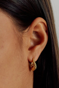 Jewellery 2: Olar Twist Hoops