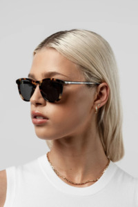 Sunglasses: Louis Philippe Sunglasses - Tort