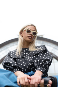 Sunglasses: Sienna Sunglasses - Ivory