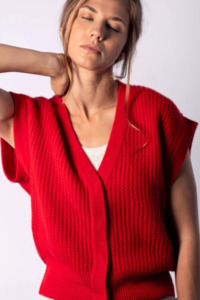 Many Stories: Sleeveless Cardigan - Red