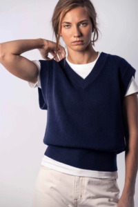 Many Stories: Wool Pullover - Navy