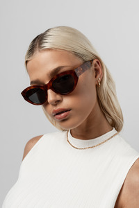 Felina Sunglasses - Whiskey Tort