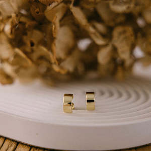 Silver Linings Collective: Solid Cuff Earrings - Gold